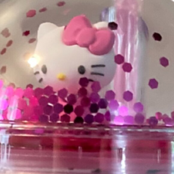 New Hello Kitty Glitter Tumbler - Picture 2 of 3